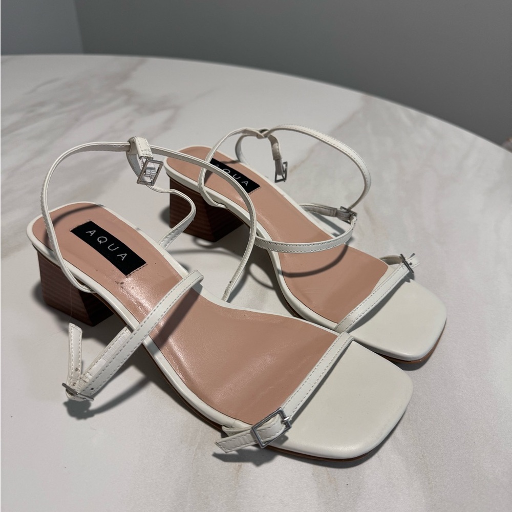 Aqua Women's Elegant White Sandals
